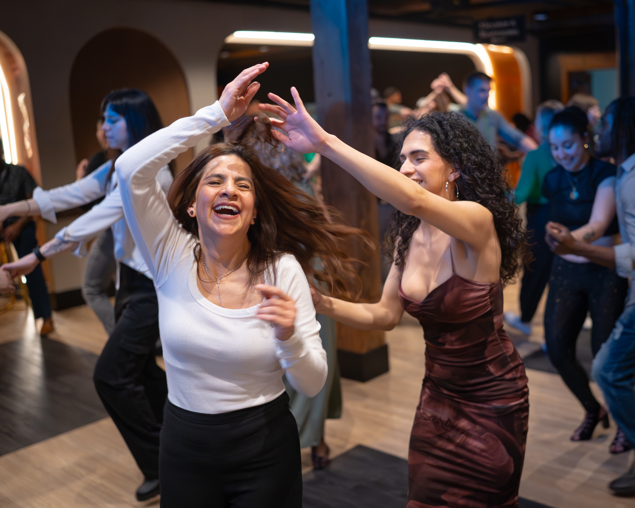 Conexión al bailar en WMLD